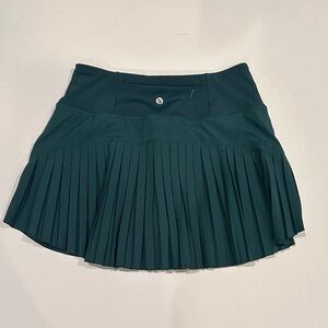 Women's skort green